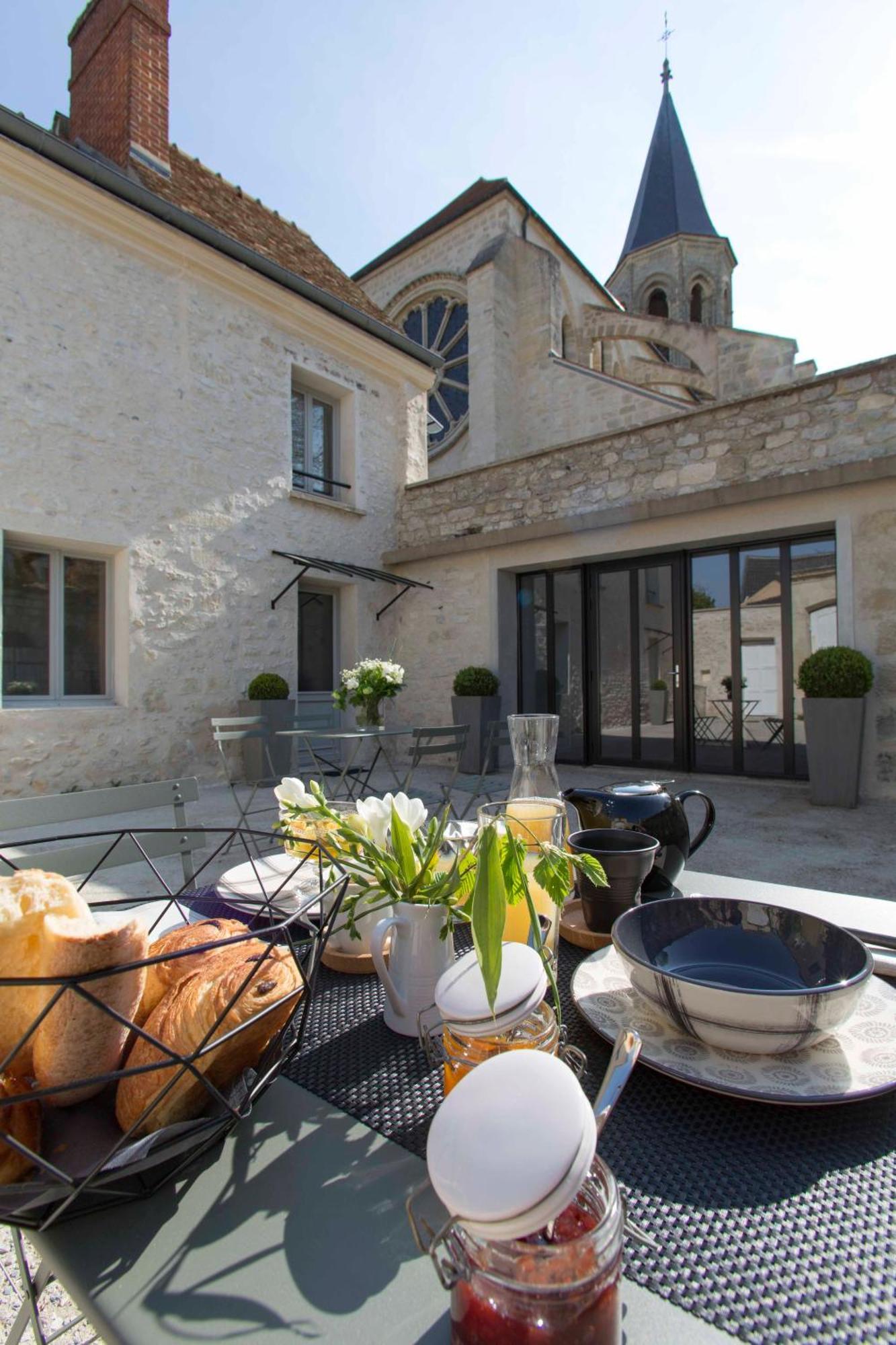 Le Presbytere De Thiverval Exterior foto